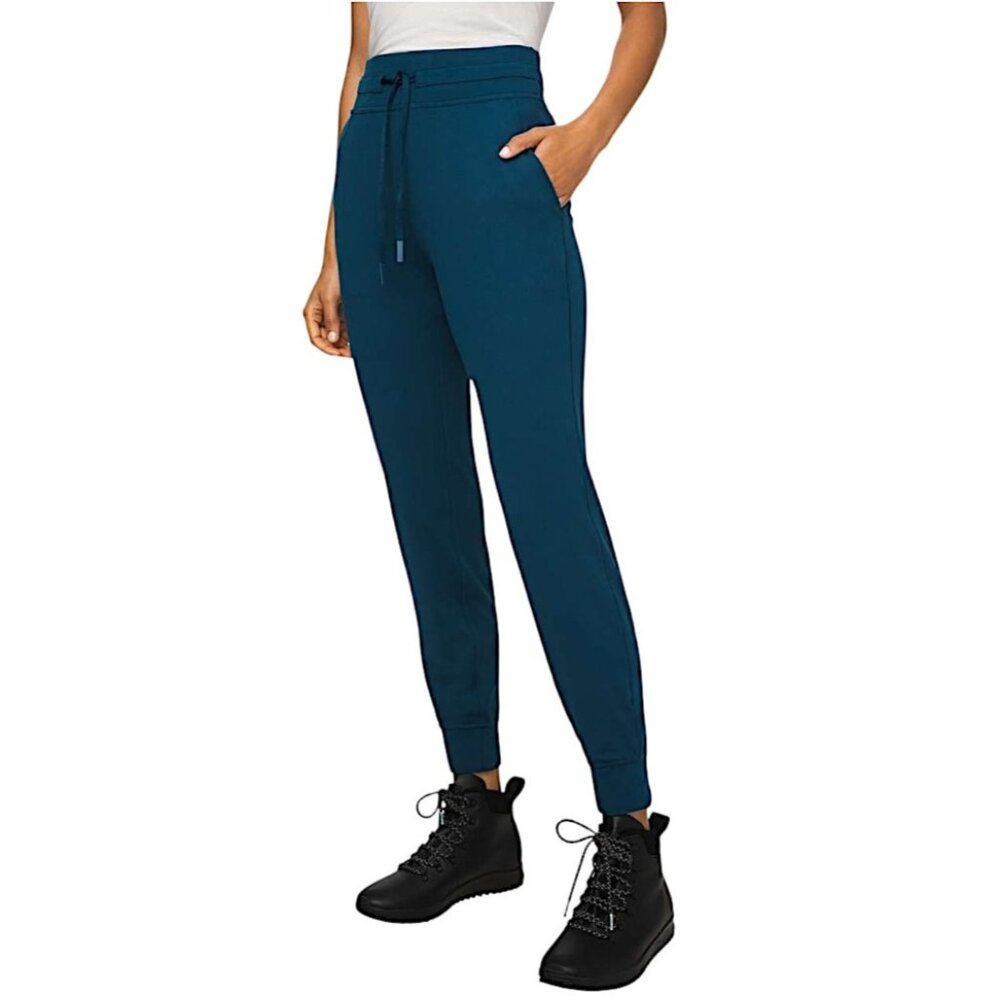 Lululemon Ready To Rulu High Rise Pant in Night Driver 28" EUC - Size 10